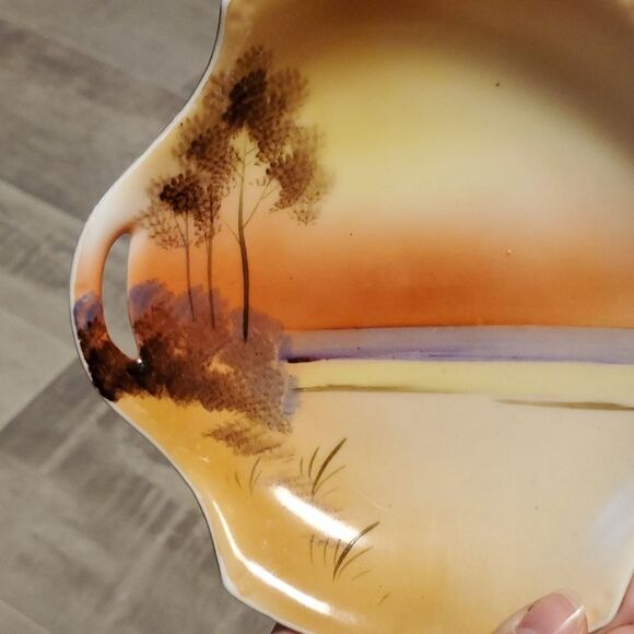 Vintage Japanese Noritake Handpainted Dish - Picture 2 of 3